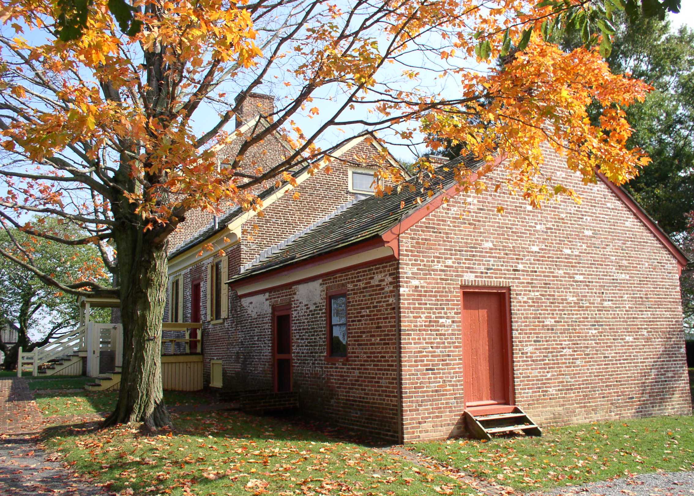 Autumn scene at the John Dickinson Plantation